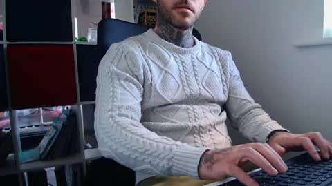 stevie_rae online show from October 2025 04:02:02 PM