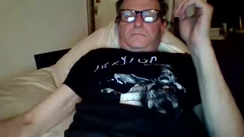 steviehard7 online show from January 2025 07:13:02 AM
