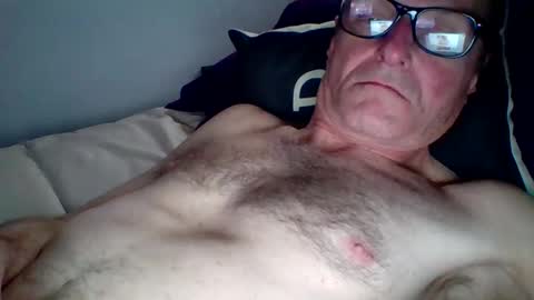 steviehard7 online show from January 2025 06:34:02 AM