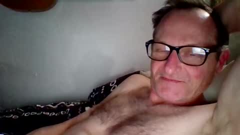 steviehard7 online show from January 2025 04:39:01 AM