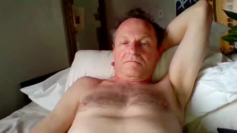 steviehard7 online show from January 2025 03:40:01 PM