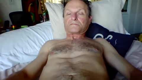 steviehard7 online show from February 2025 06:35:01 PM