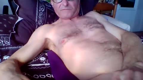 steviehard7 online show from February 2025 10:25:02 PM