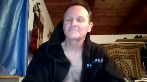 steviehard7 online show from February 2025 05:52:01 AM