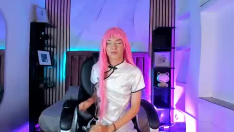 Sthepano  online show from June 2026 03:42:01 AM