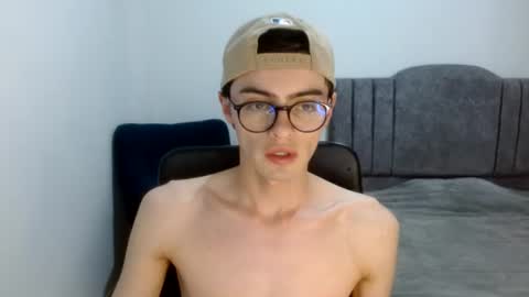 Snapshot of stiv_grant chatting on July 2026 01:39:02 PM stiv_grant online show from July 2026 01:39:02 PM