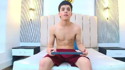 stiven_cooper2 online show from July 2026 02:01:02 PM