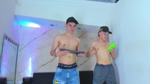 Snapshot of stivendreams chatting on October 2025 04:21:01 AM friends online show from October 2025 04:21:01 AM