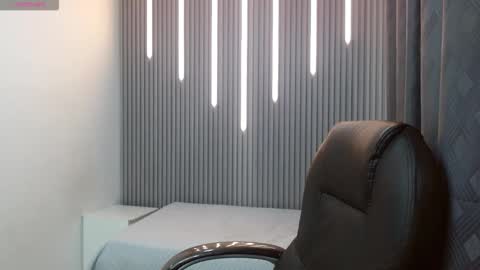 Stiwen online show from February 2026 05:00:02 PM