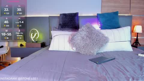 Stone Lee  online show from December 2024 07:38:01 AM