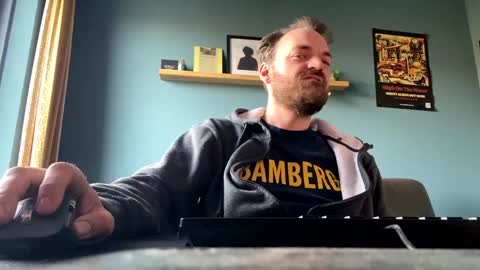 Snapshot of stonednboner chatting on December 2024 10:38:02 AM Stonerboner online show from December 2024 10:38:02 AM