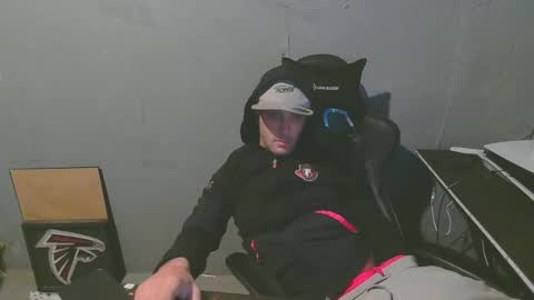 Snapshot of stonedpanda77 chatting on December 2024 05:32:01 AM stonedpanda77 online show from December 2024 05:32:01 AM