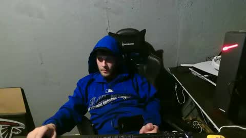 Snapshot of stonedpanda77 chatting on December 2024 05:15:01 AM stonedpanda77 online show from December 2024 05:15:01 AM