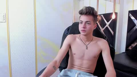 stonne69 online show from March 2025 08:00:01 PM