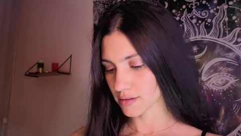 Liz online show from October 2025 10:50:01 PM