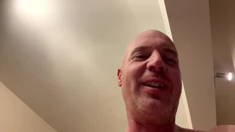 Stoodley22 online show from November 2025 03:56:02 PM