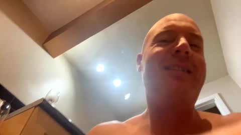 Stoodley22 online show from January 2026 05:45:02 AM