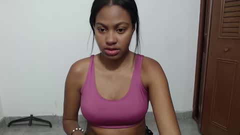 stormihills_ online show from February 2026 04:34:02 AM