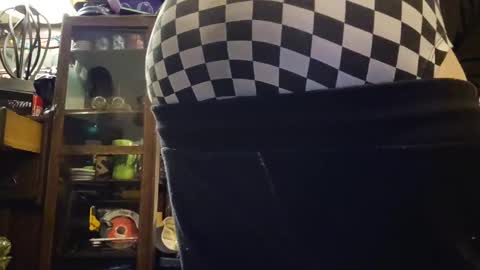 Str8 online show from January 2025 06:04:01 PM