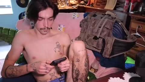 str8whiteboy21 online show from October 2025 03:21:01 PM