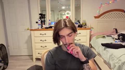 str8whiteboy21 online show from November 2025 06:36:02 AM