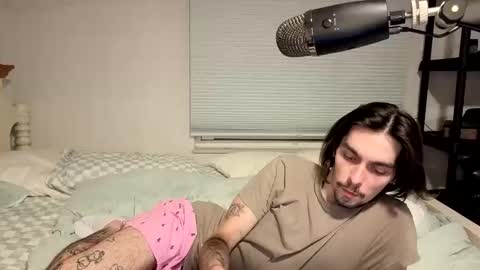 str8whiteboy21 online show from April 2026 01:22:02 AM