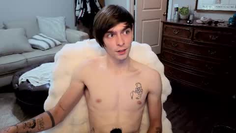 Snapshot of str8whiteboy21 chatting on June 2026 03:24:02 PM str8whiteboy21 online show from June 2026 03:24:02 PM