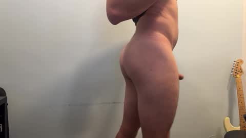 stradi online show from February 2025 08:20:02 PM