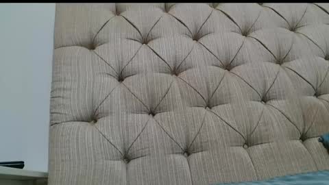 Vivian online show from January 2026 07:43:02 AM