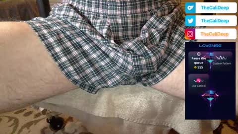 Cali online show from November 2025 07:54:01 PM