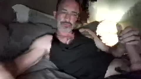 Snapshot of straighthungmarriedman chatting on July 2026 01:30:02 AM straighthungmarriedman online show from July 2026 01:30:02 AM