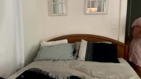 lucille beatrice luficer call me lucy online show from January 2026 04:27:02 AM