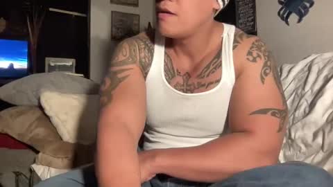 straightsurfer808 online show from November 2025 10:26:01 AM