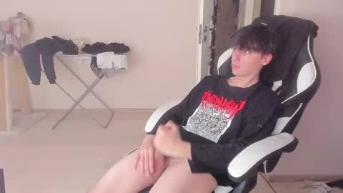 Ray online show from October 2025 12:36:02 PM