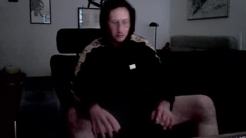 Snapshot of strammer_willi chatting on January 2026 07:34:01 AM strammer_willi online show from January 2026 07:34:01 AM