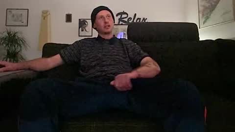 Snapshot of strammer_willi chatting on January 2026 12:36:02 AM strammer_willi online show from January 2026 12:36:02 AM