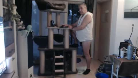 Snapshot of stranger1966 chatting on October 2025 05:16:02 AM Stranger online show from October 2025 05:16:02 AM