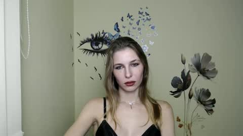 Amalia online show from December 2024 12:11:02 AM