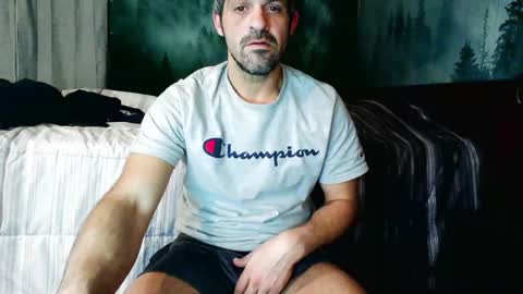 Snapshot of strangeratnight87 chatting on January 2025 09:04:02 AM strangeratnight87 online show from January 2025 09:04:02 AM