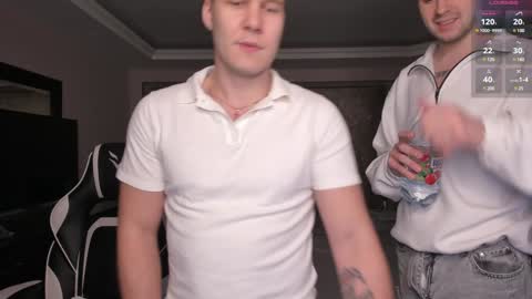 Snapshot of stranggee chatting on December 2024 06:56:02 PM Artem online show from December 2024 06:56:02 PM