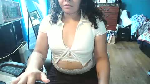 strawberrymilk online show from April 2026 11:54:02 PM