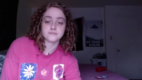 Strawberrylotsacake online show from March 2026 04:59:01 PM