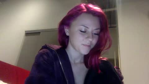 Ruby Moon online show from February 2025 02:00:01 AM
