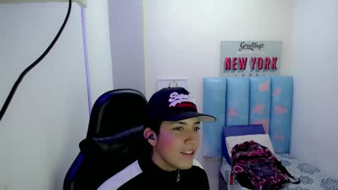 Street online show from April 2026 09:32:01 PM