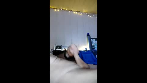 Snapshot of stripperfrits chatting on June 2026 02:05:02 AM Frits Lady A pussylick blowjob deep online show from June 2026 02:05:02 AM