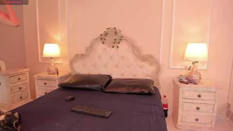   online show from April 2026 08:20:02 PM