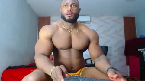 strong_george1 online show from September 2025 10:25:01 PM