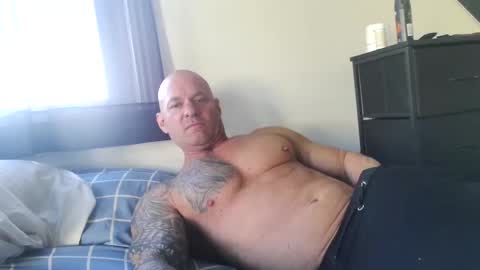 Snapshot of strongandhard073 chatting on October 2025 12:49:01 PM StrongAndHard online show from October 2025 12:49:01 PM