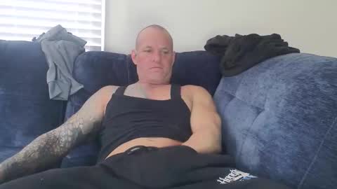 Snapshot of strongandhard073 chatting on October 2025 01:45:02 PM StrongAndHard online show from October 2025 01:45:02 PM