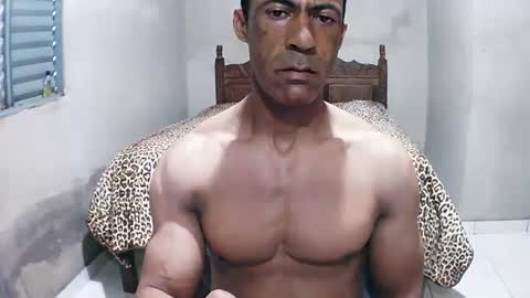 strongdaddyfantastic online show from August 2026 02:04:02 PM